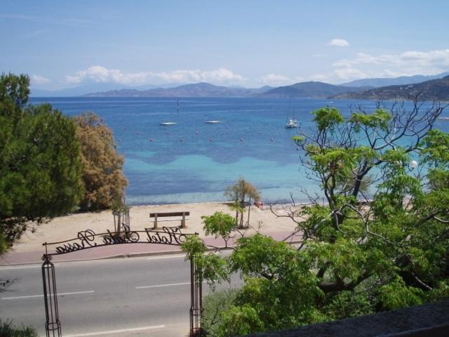 Hotel L'Isula Rossa LʼÎle-Rousse Zewnętrze zdjęcie